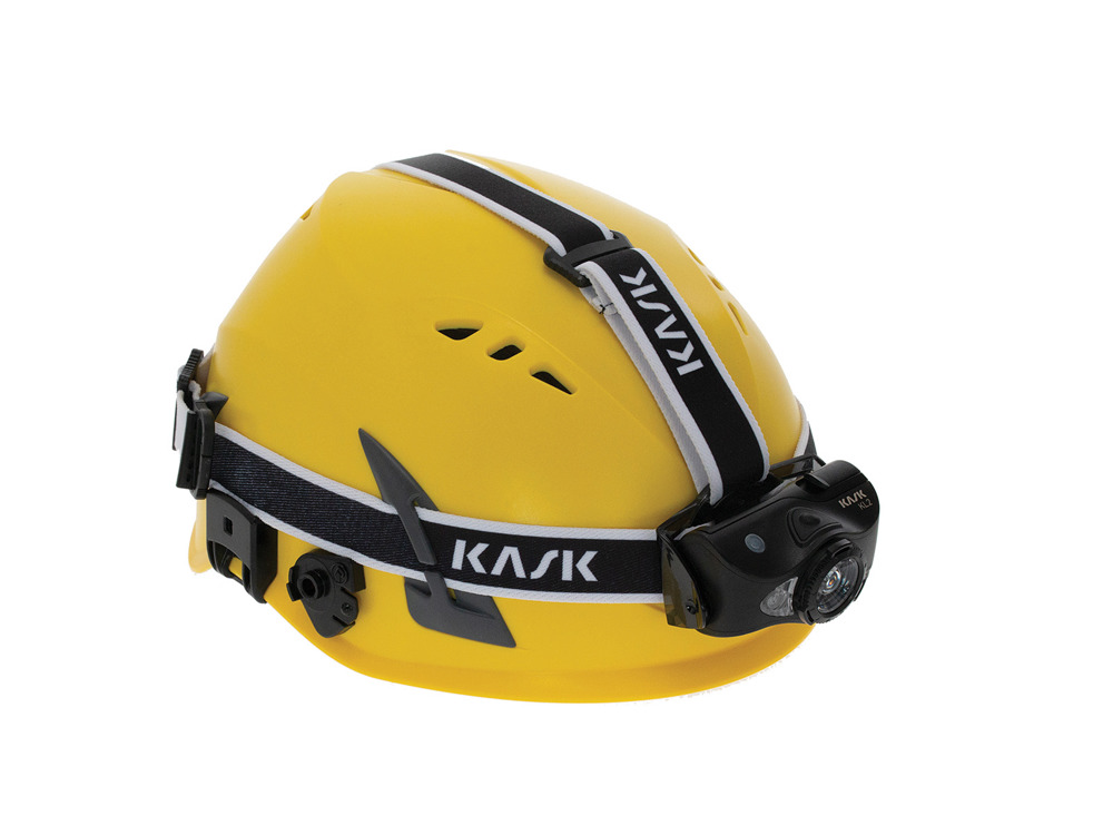 VKA-WLA00002-Kask-Yellow-Helmet-with-KL-2.jpg